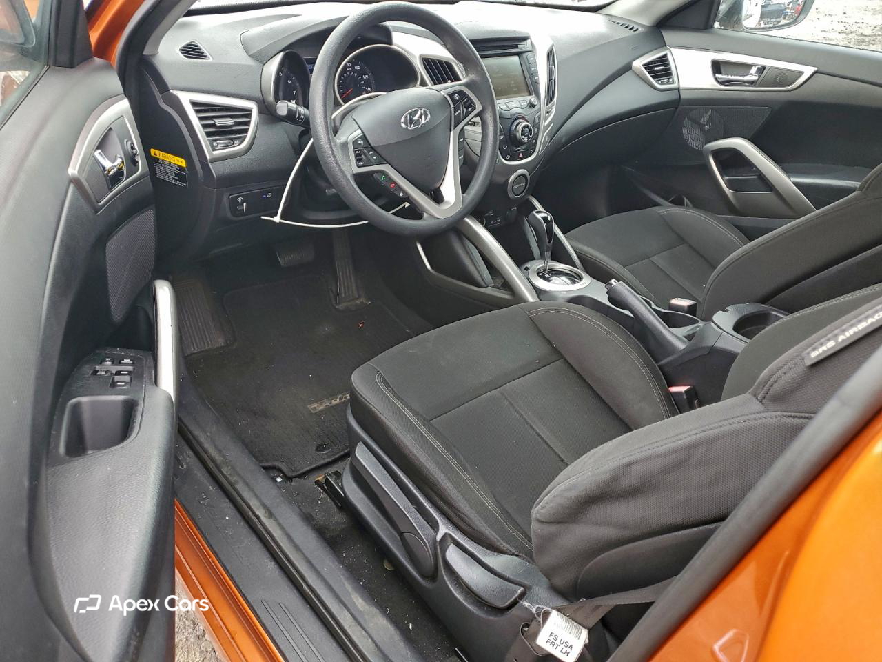 Hyundai Veloster 2013