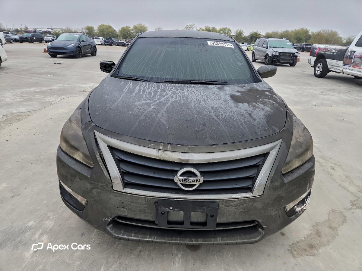 Nissan Altima 2014