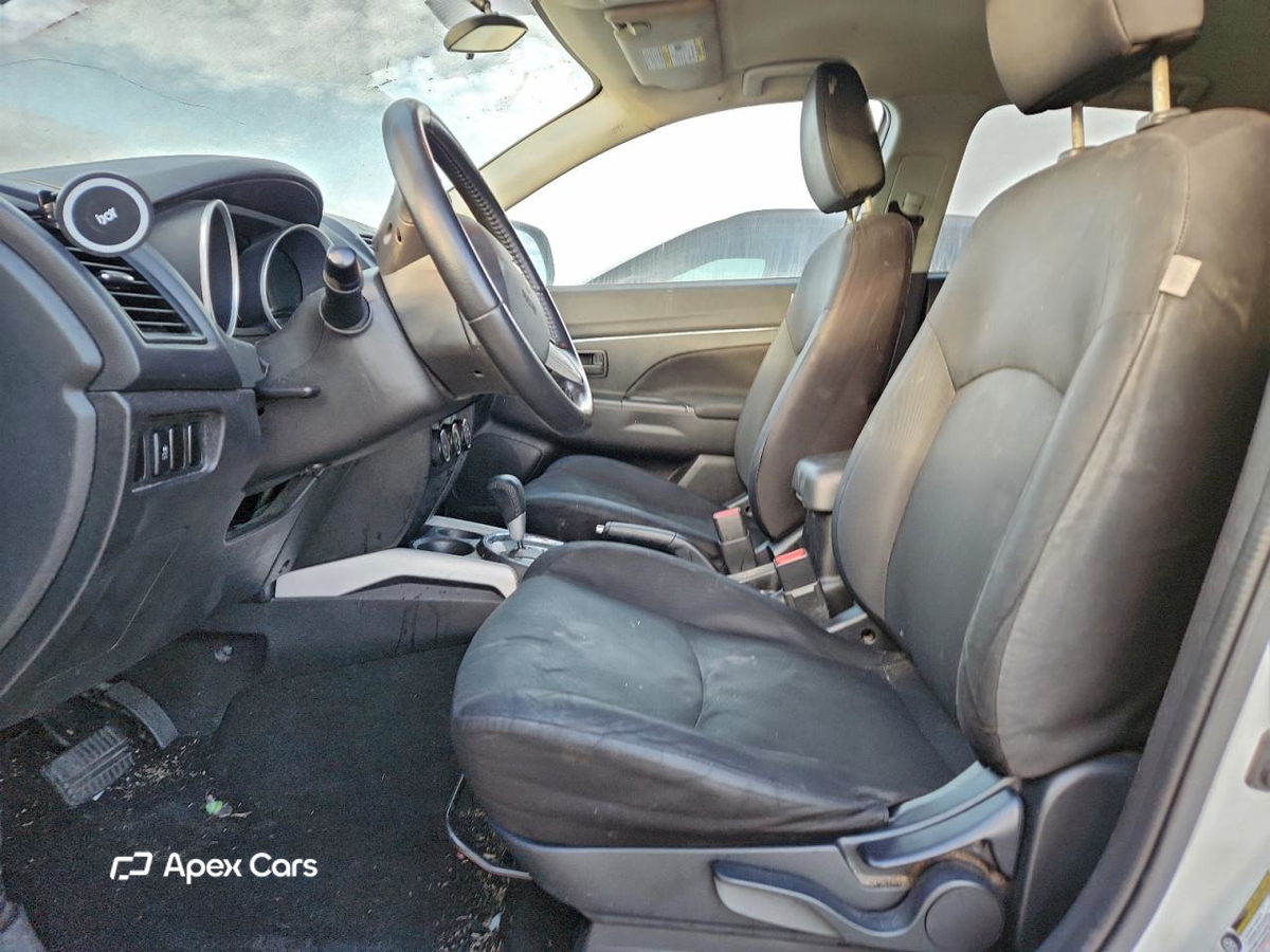 Mitsubishi Outlander 2014
