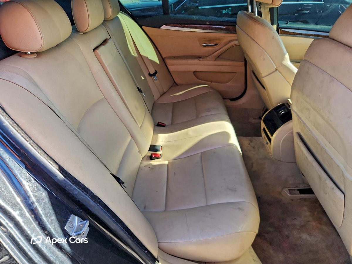 BMW Series 5 2012