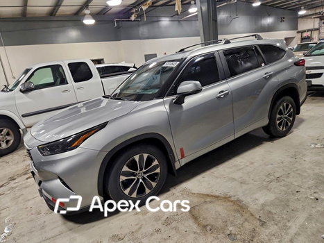 Toyota Highlander 2023 - Image 1 of 13