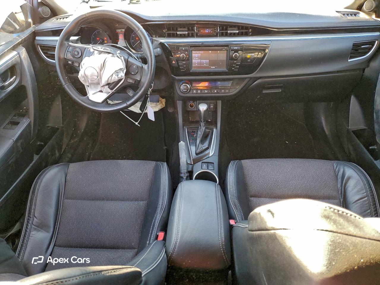 Toyota Corolla 2015