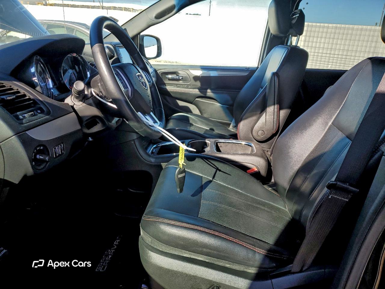 Dodge Caravan 2015