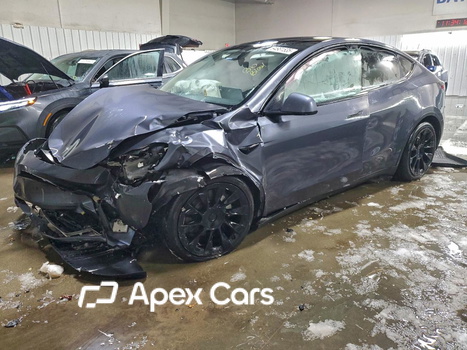 Tesla Model Y 2023 - Zdjęcie 1 z 13