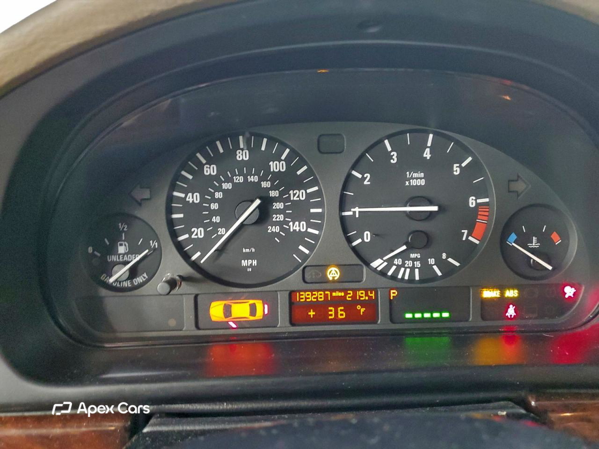 BMW Series 5 2001