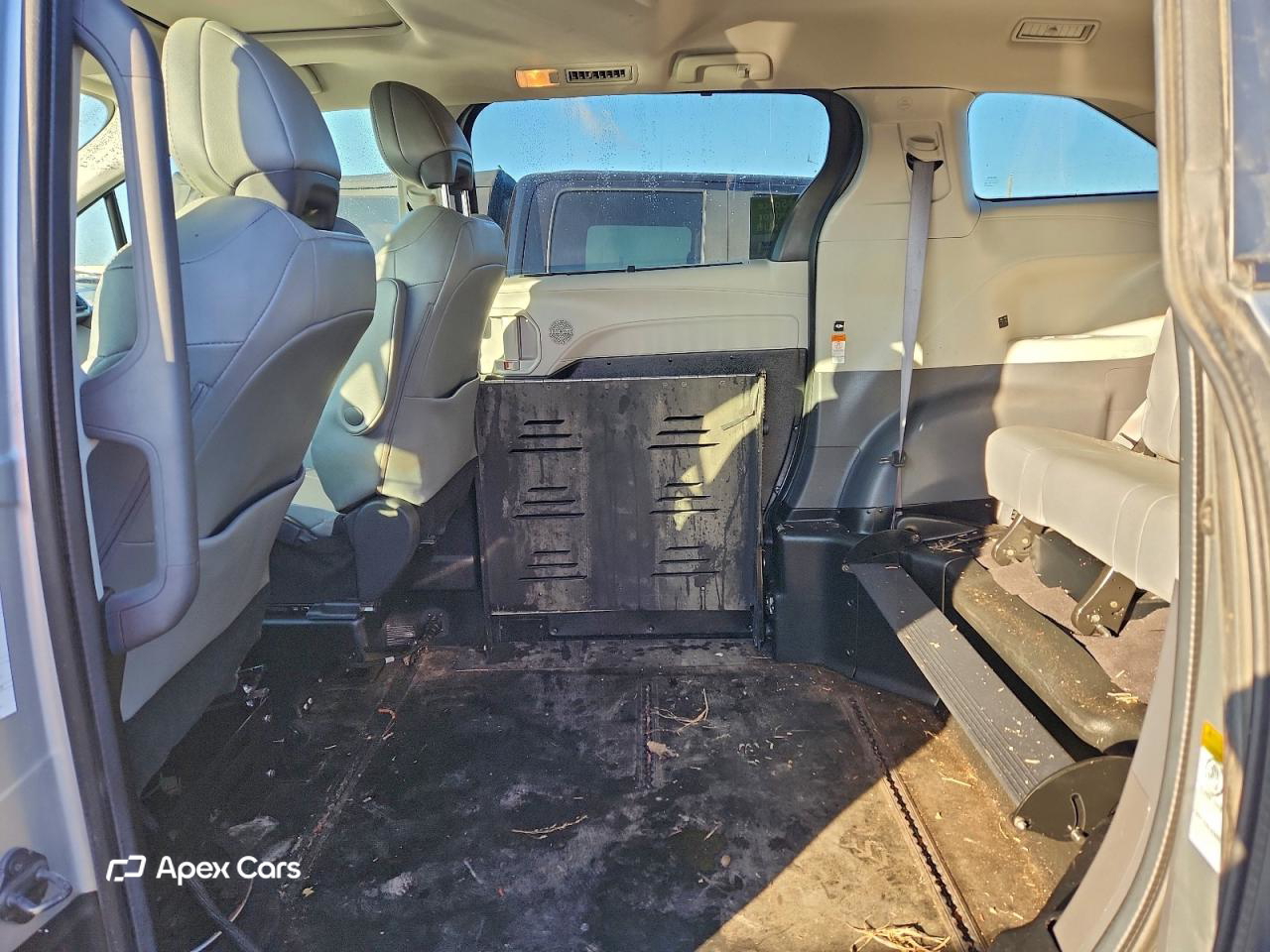 Toyota Sienna 2023
