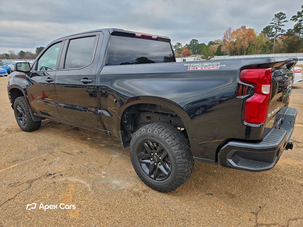 Chevrolet Silverado 2021