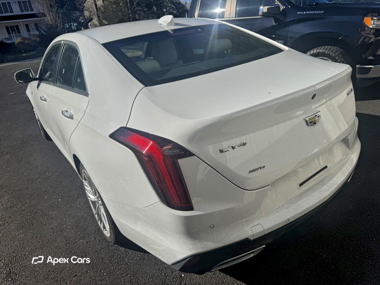 Cadillac CT4 2023