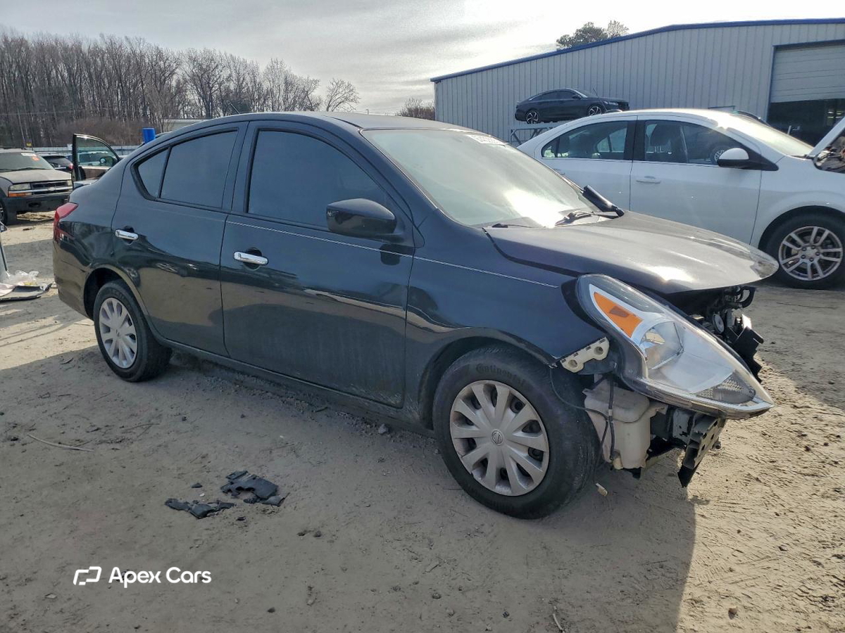 Nissan Versa 2017