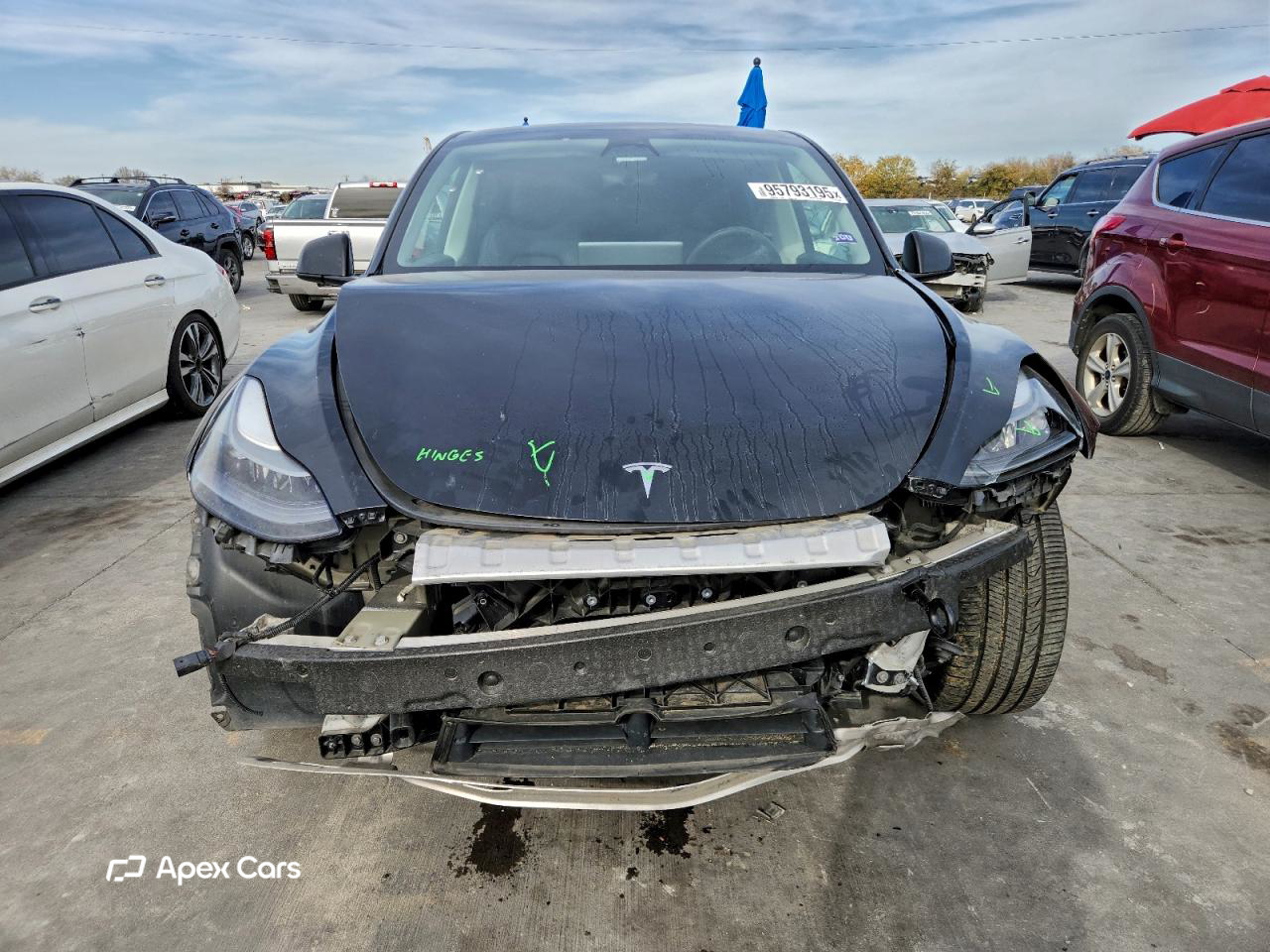 Tesla Model Y 2023