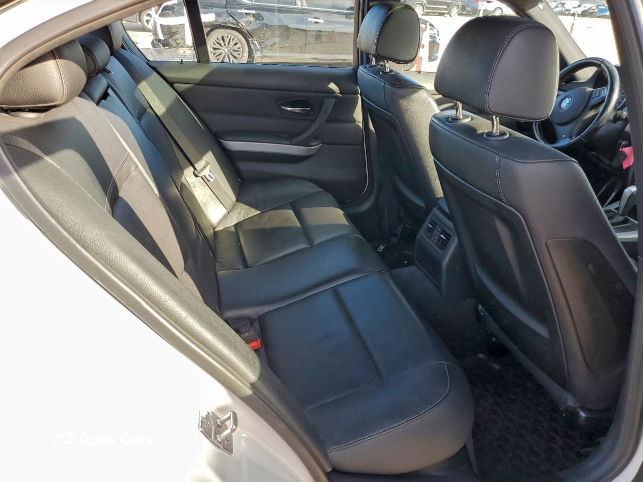 BMW Series 3 2011