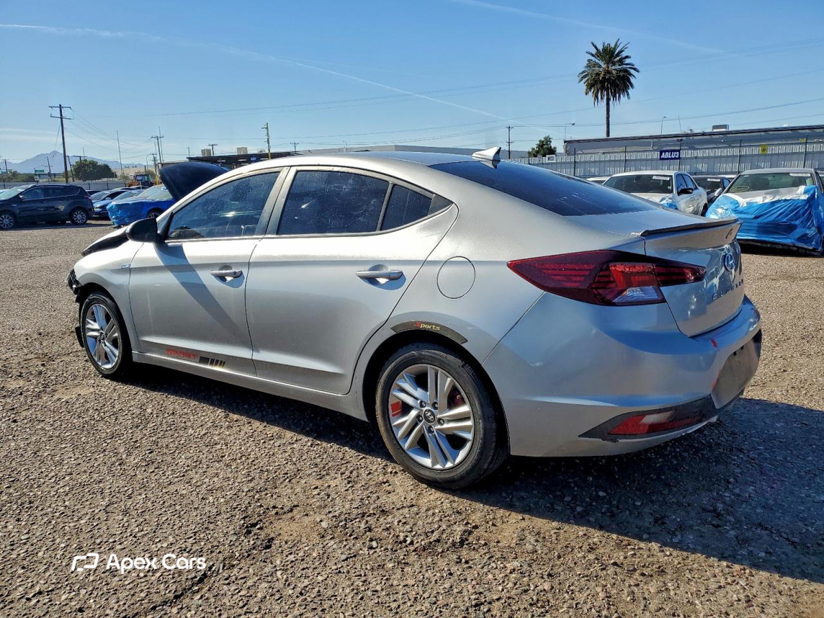 Hyundai Elantra 2020