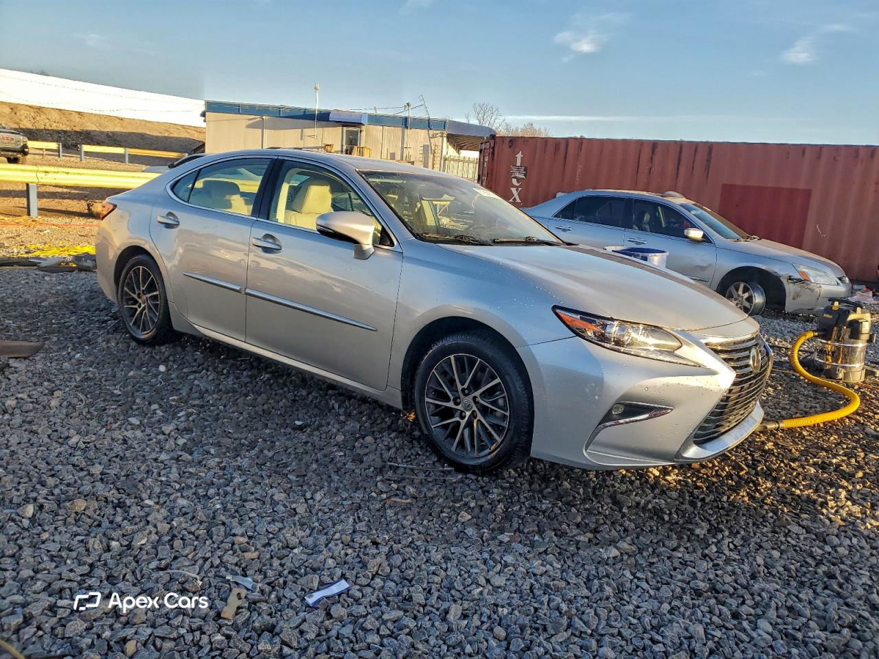 Lexus ES 2016