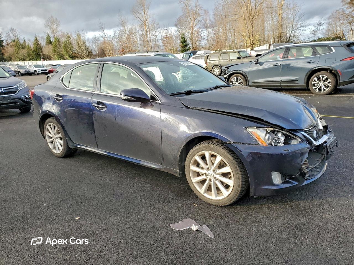 Lexus IS 2010