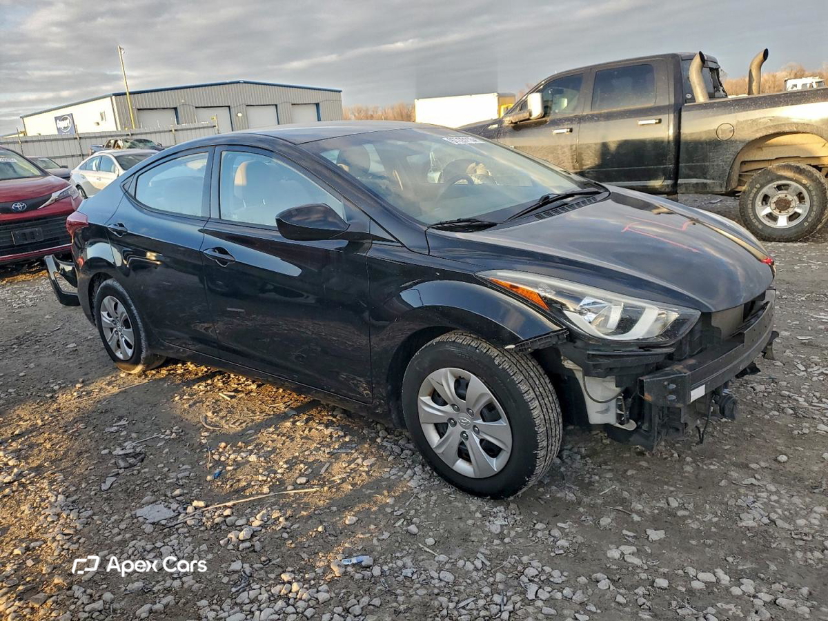 Hyundai Elantra 2016