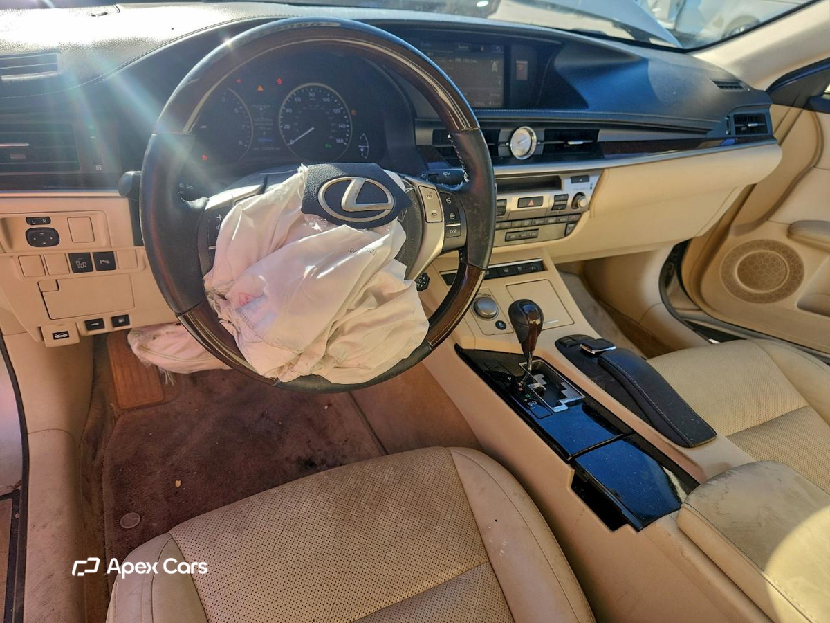 Lexus ES 2015