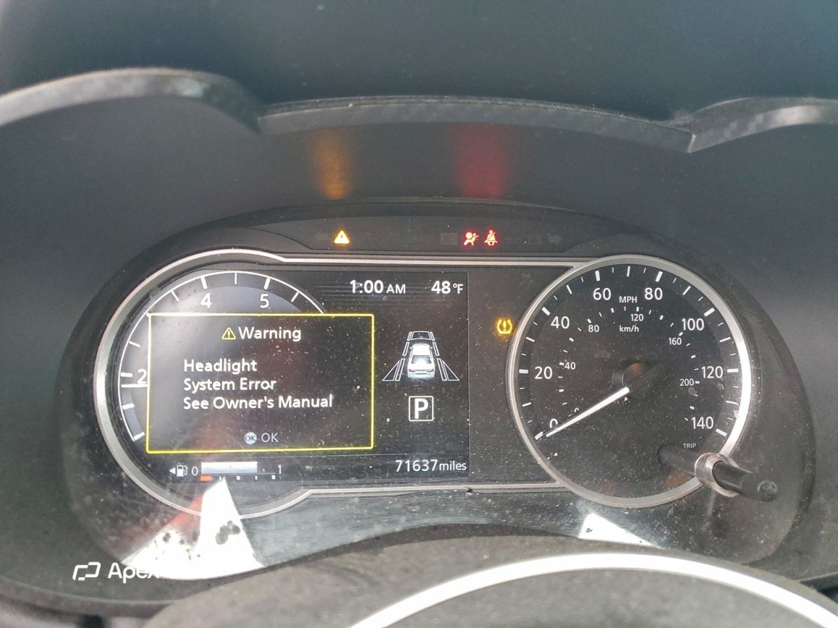 Nissan Versa 2021
