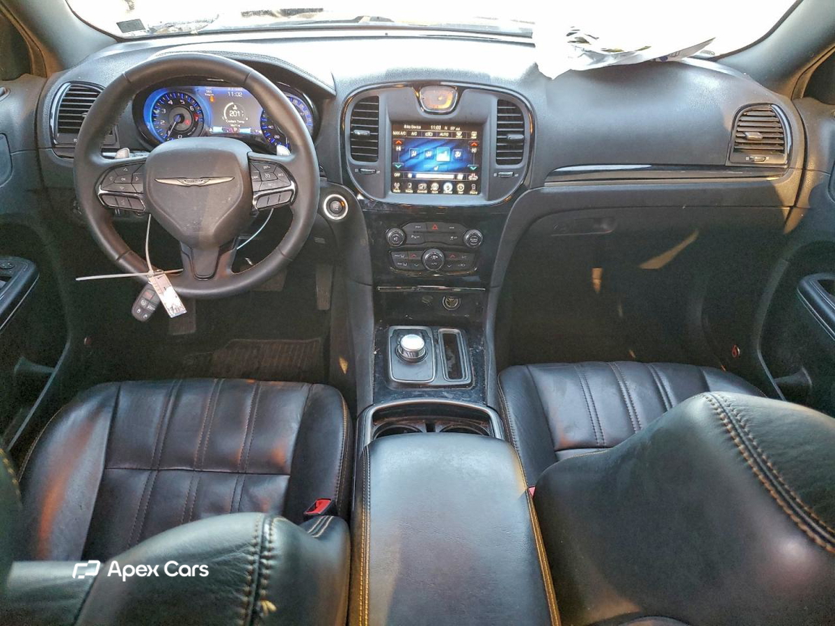 Chrysler 300 2016