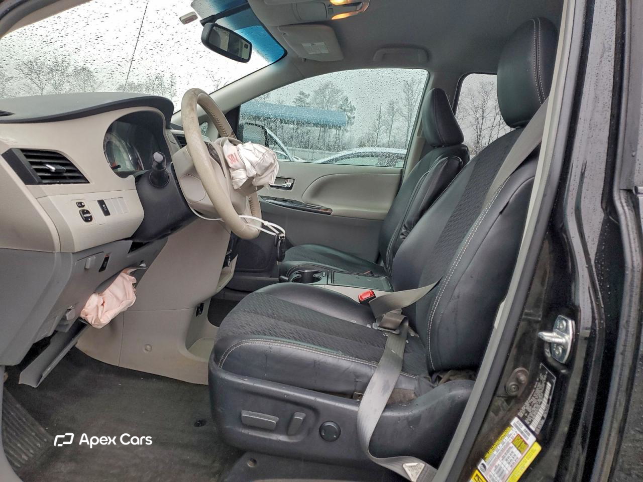 Toyota Sienna 2014