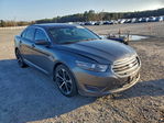 Ford Taurus 2016