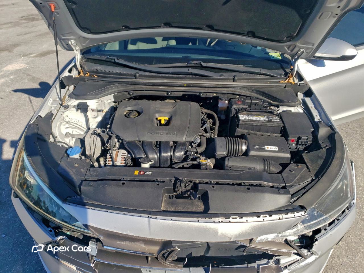 Hyundai Elantra 2019