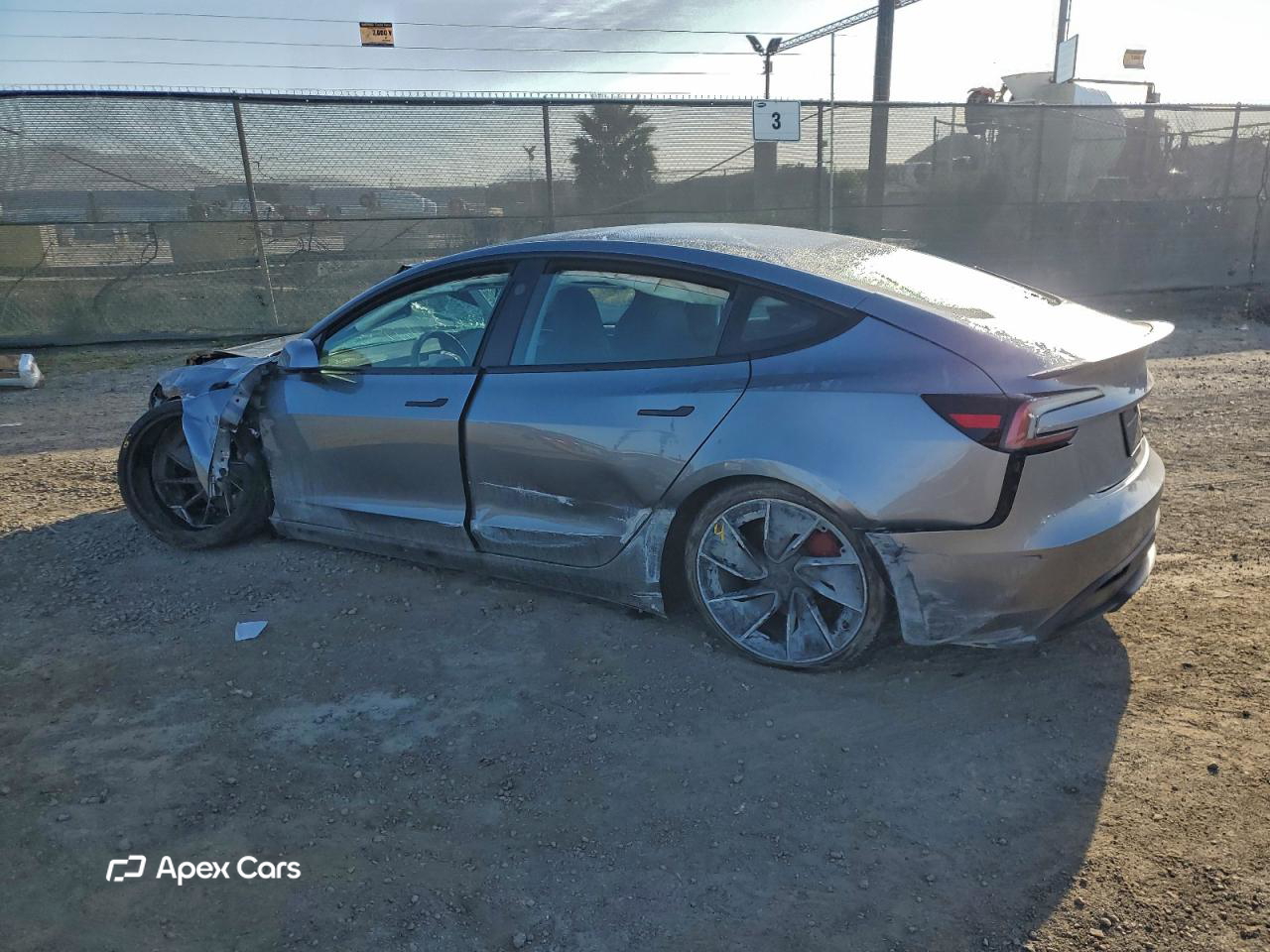 Tesla Model 3 2024