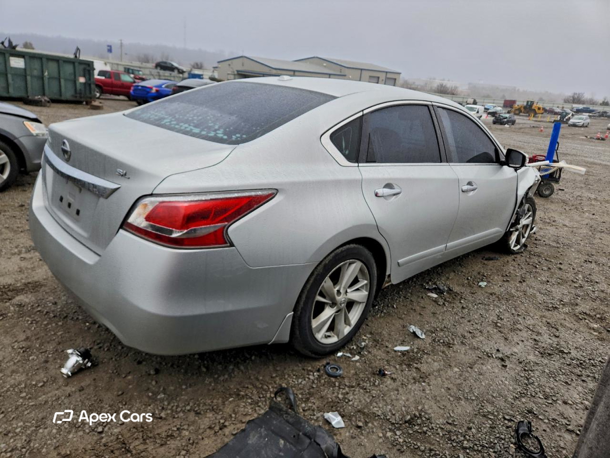 Nissan Altima 2015