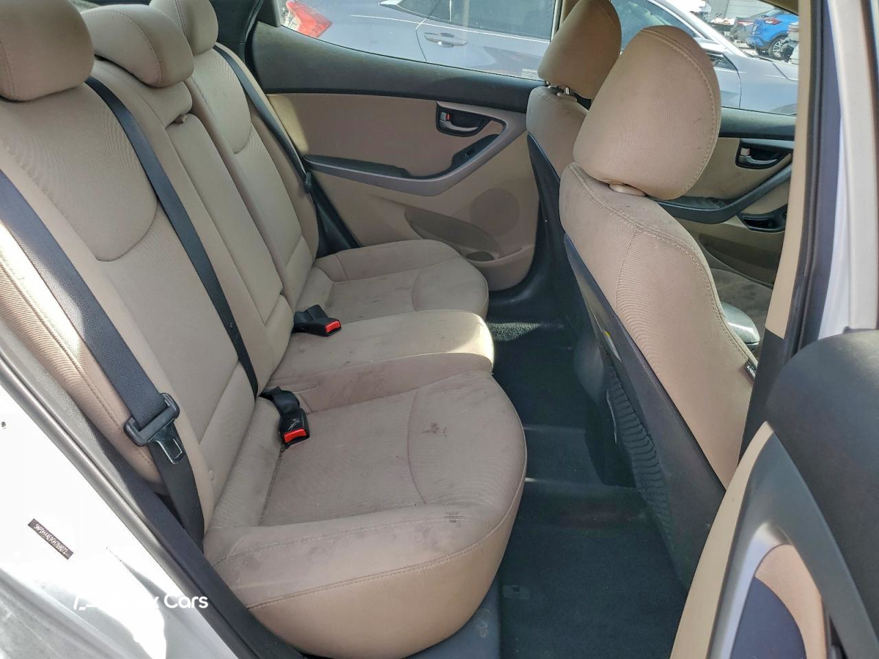 Hyundai Elantra 2016