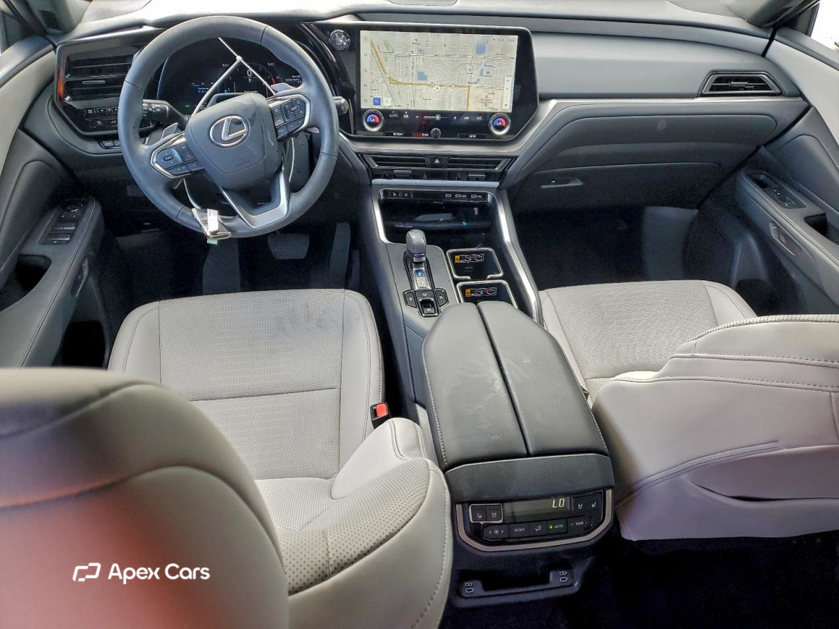 Lexus TX 2025