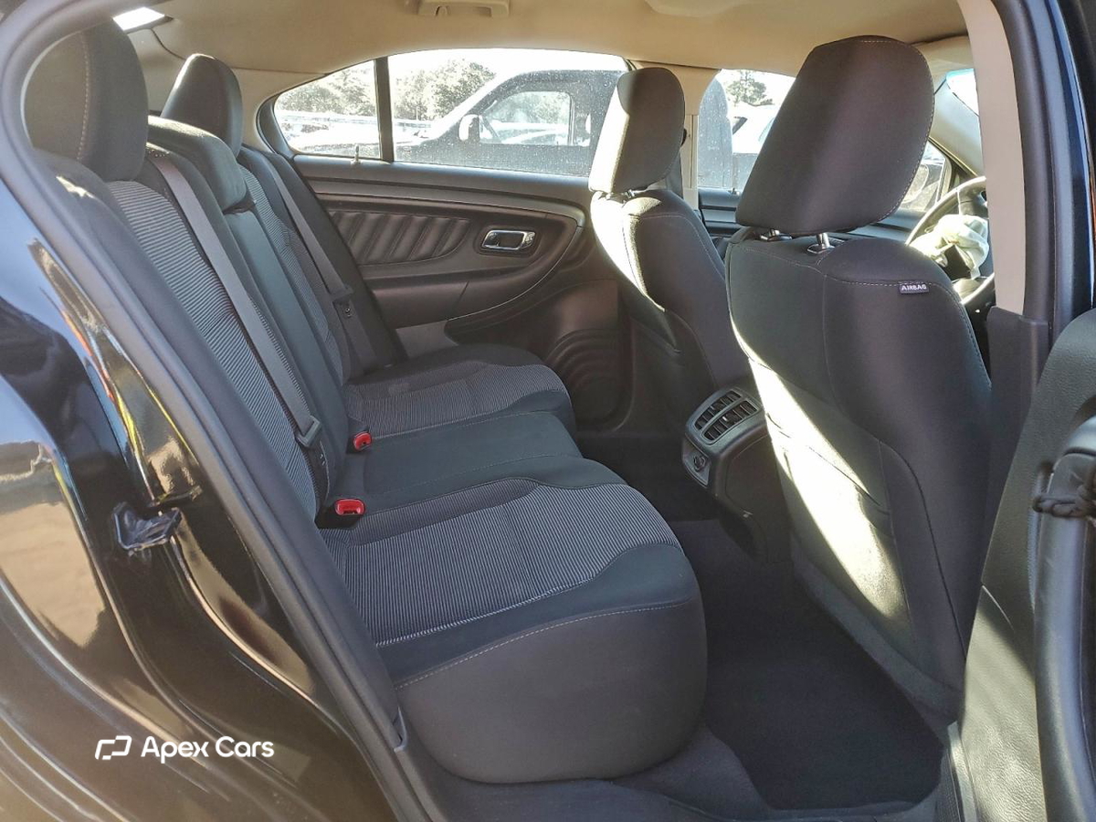 Ford Taurus 2011