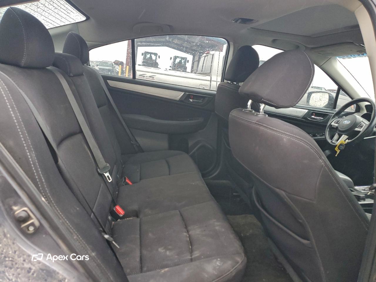 Subaru Legacy 2015
