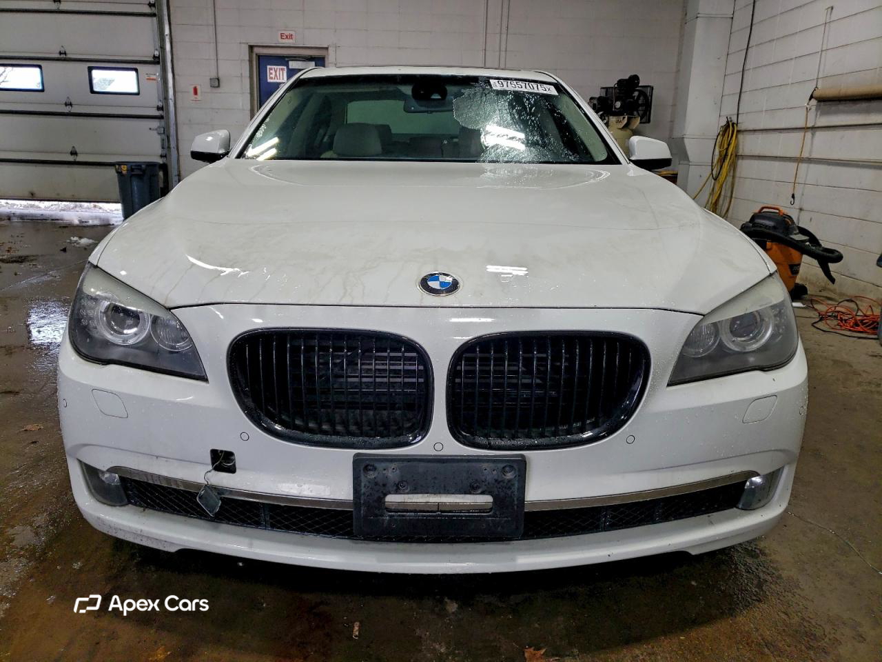 BMW Series 7 2011