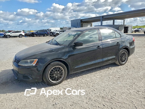 Volkswagen Jetta 2013 - Image 1 of 13