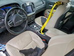 Chrysler 300 2021