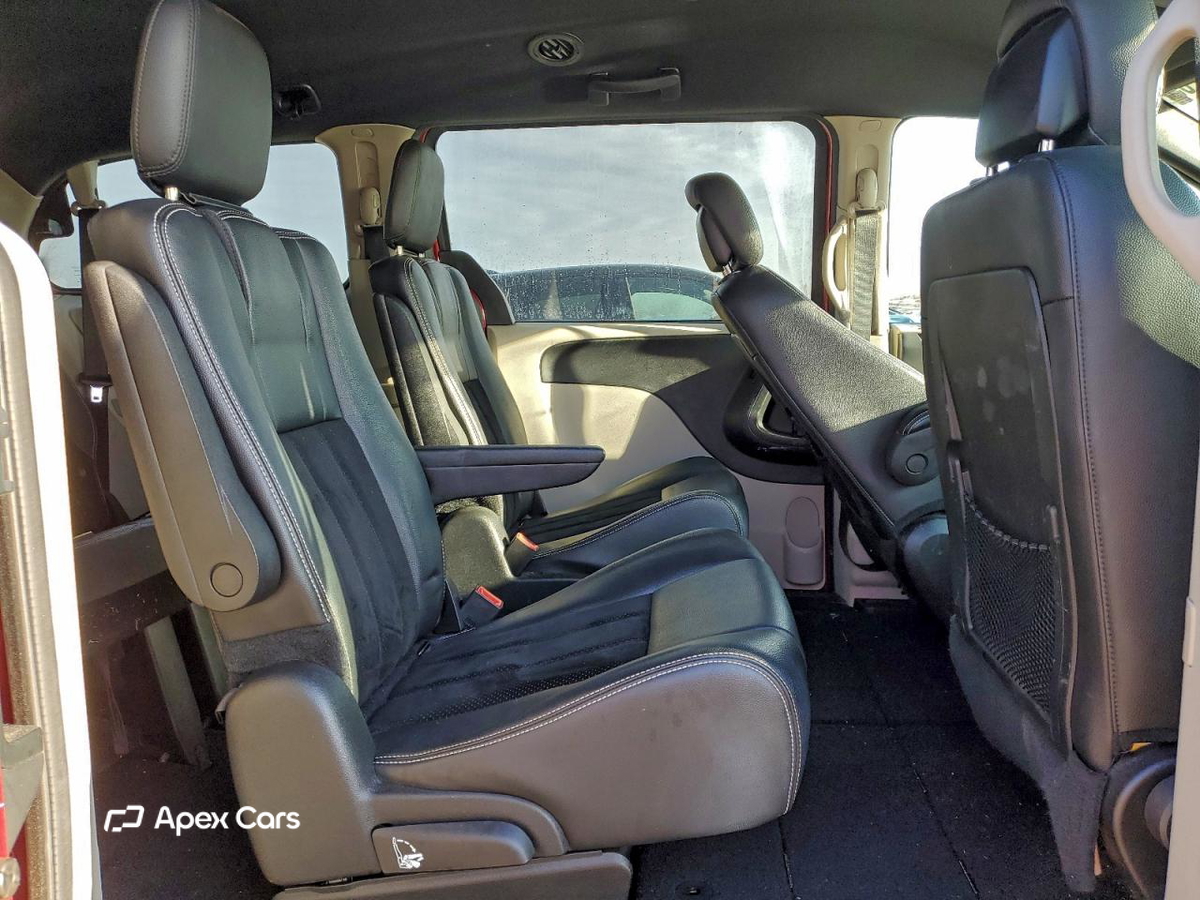 Dodge Caravan 2014