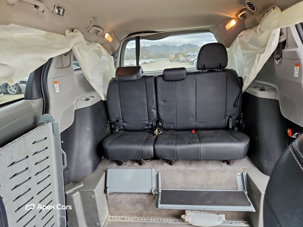 Toyota Sienna 2015