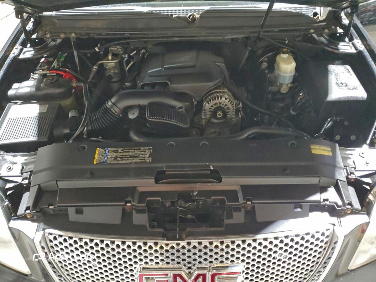 GMC Yukon 2010