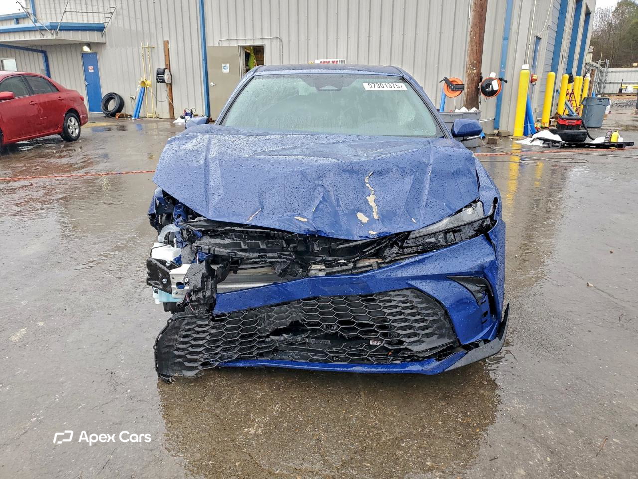 Toyota Camry 2025