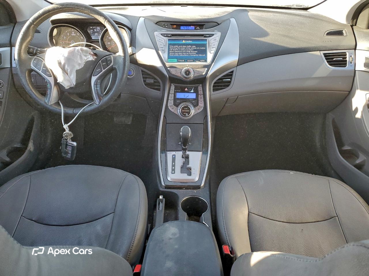 Hyundai Elantra 2013