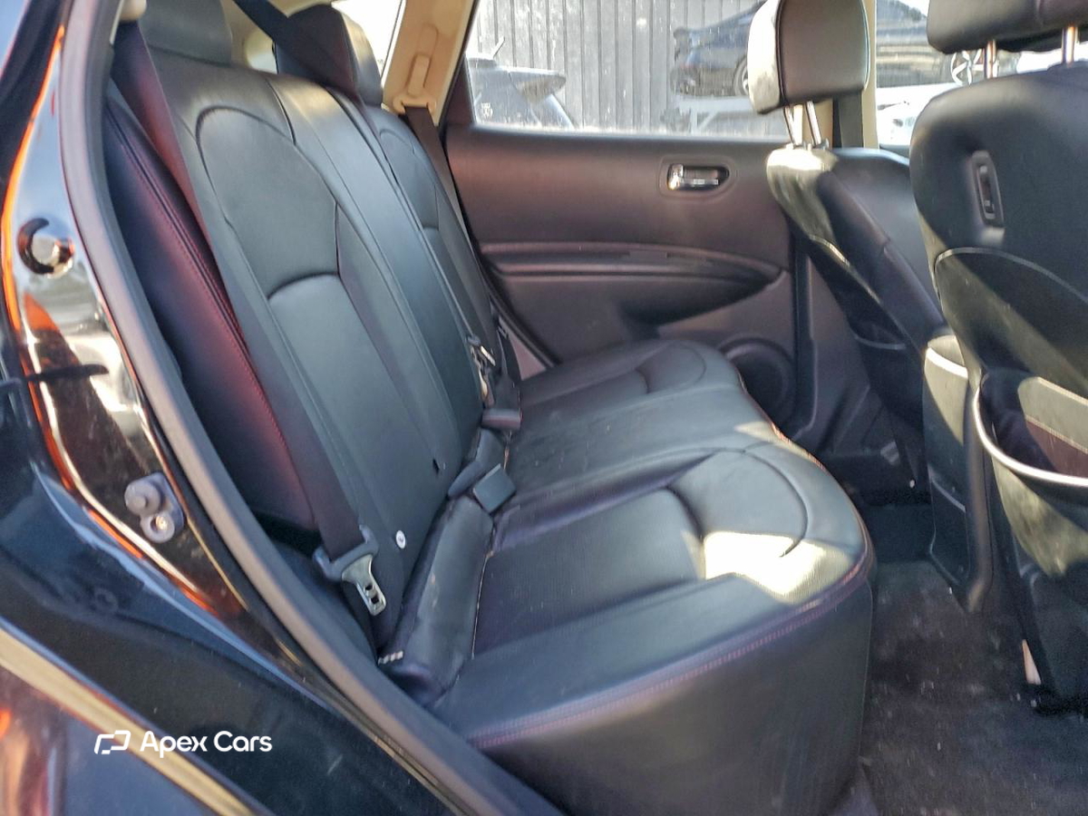 Nissan Rogue 2012