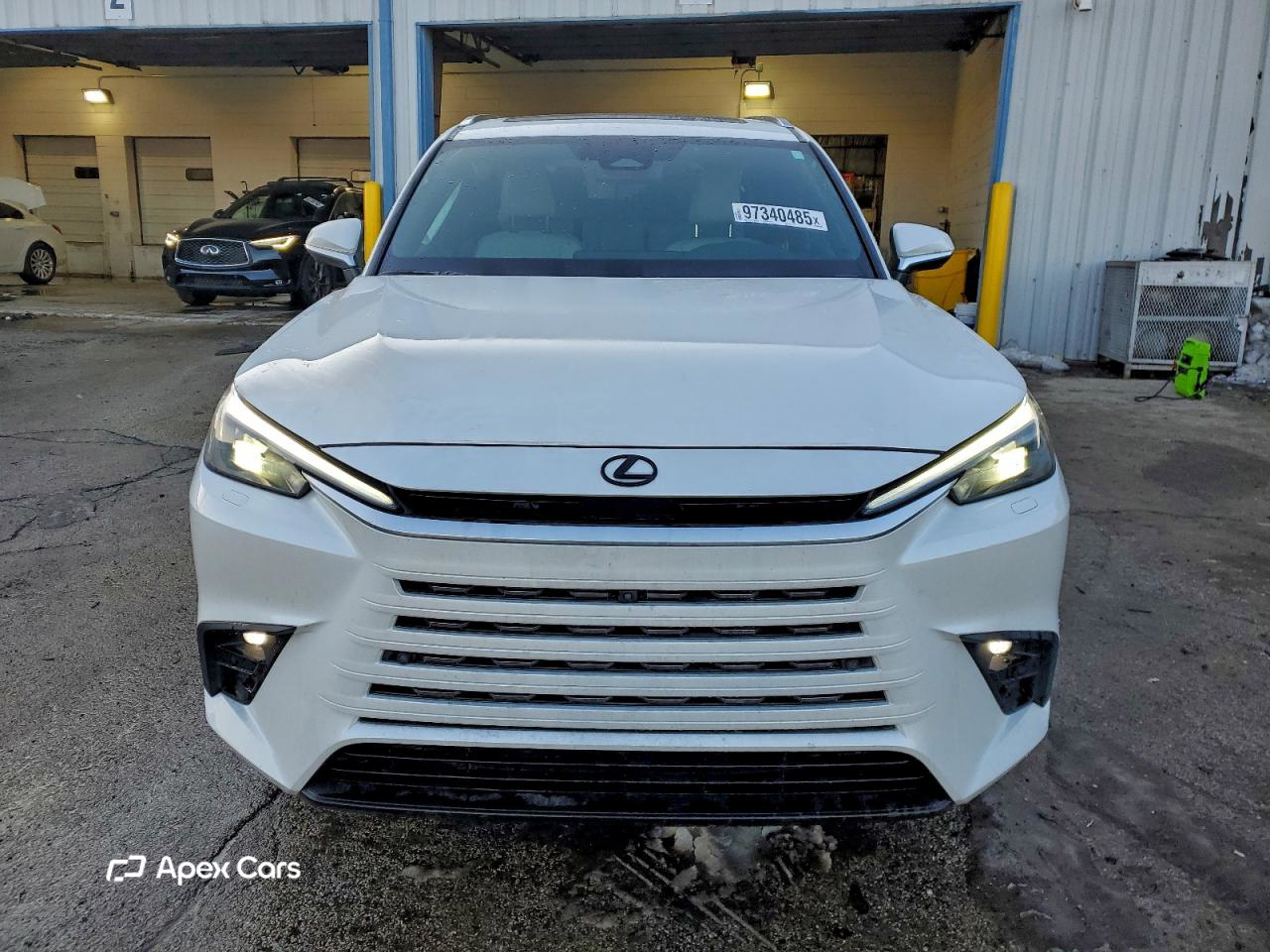 Lexus TX 2025