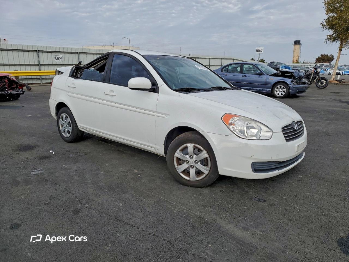 Hyundai Accent 2010