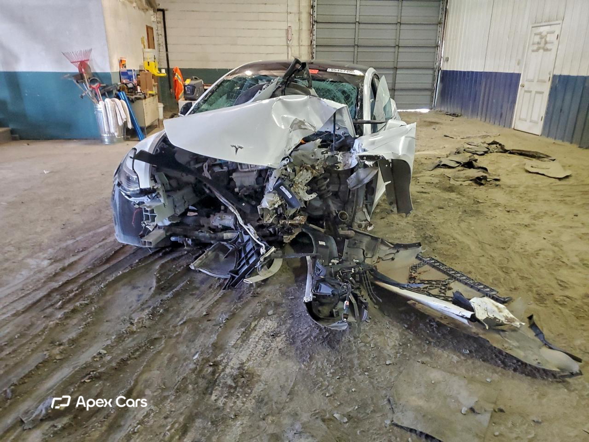 Tesla Model 3 2018