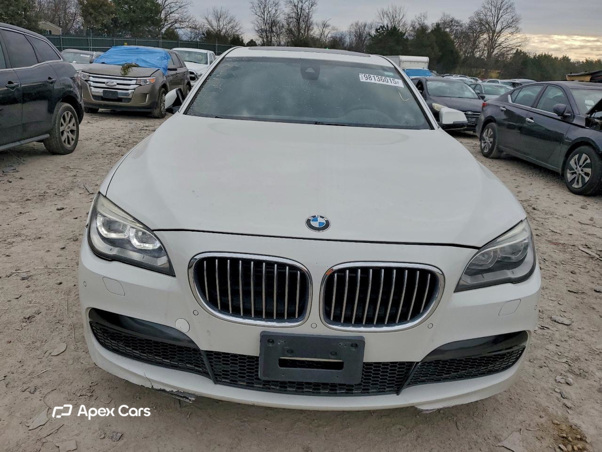 BMW Series 7 2014