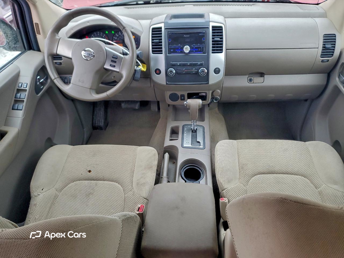 Nissan Navara (Frontier) 2010