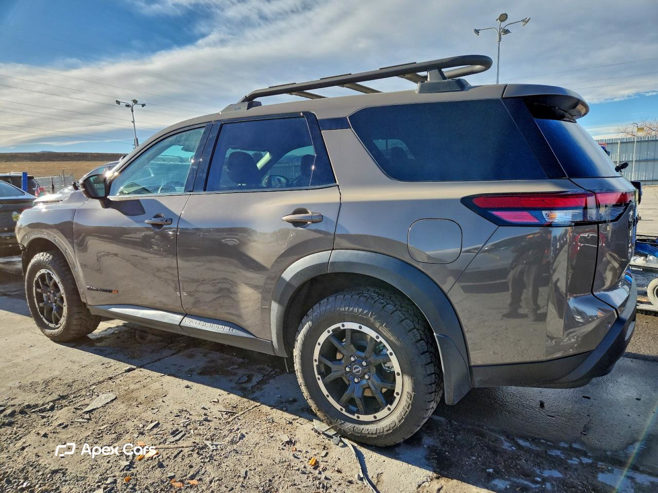Nissan Pathfinder 2025
