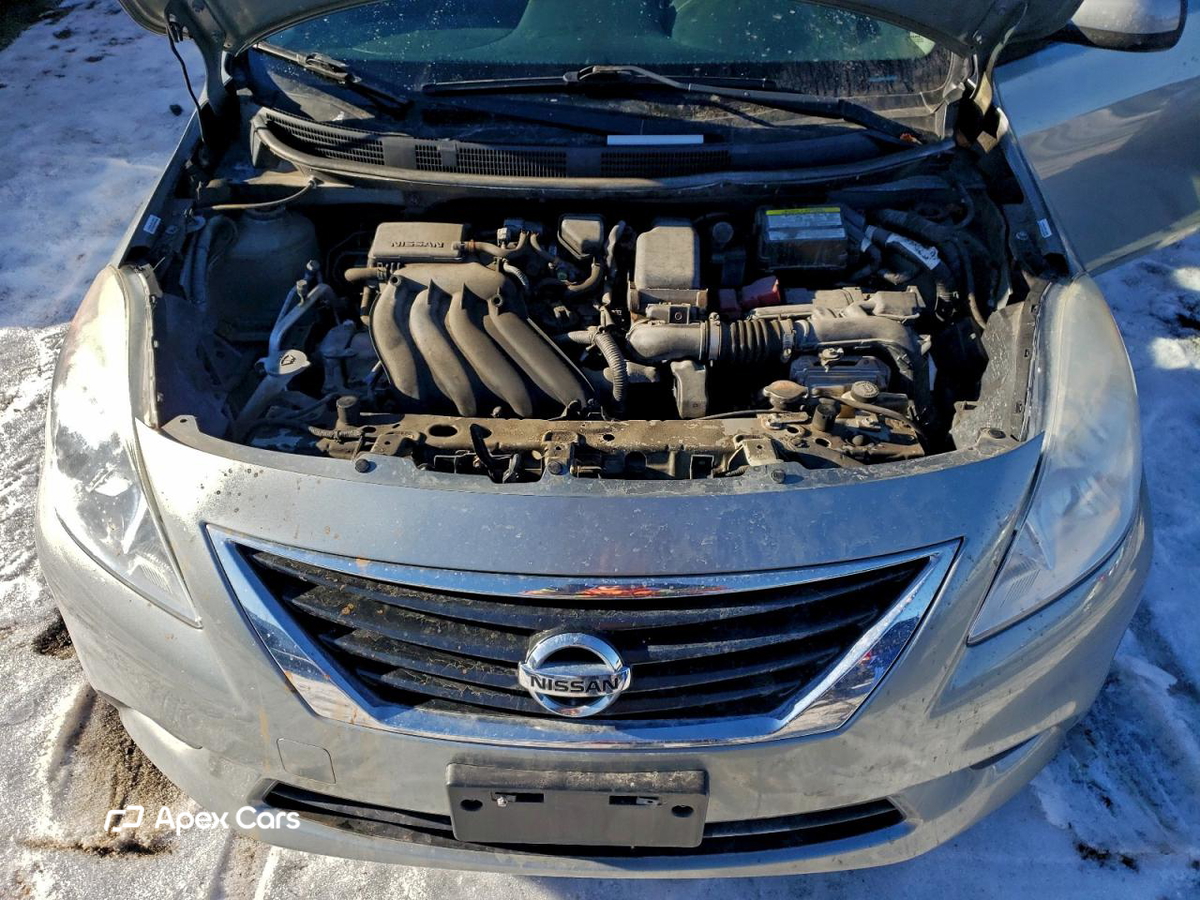 Nissan Versa 2013