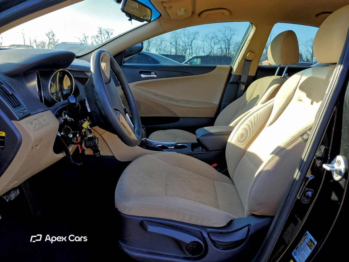 Hyundai Sonata 2012