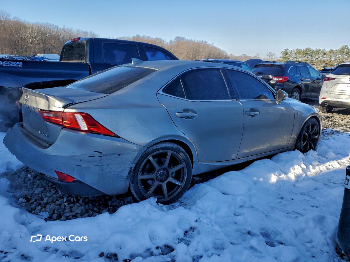 Lexus IS 2015