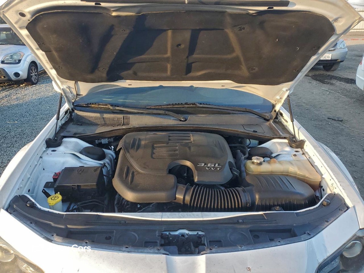 Chrysler 300 2019